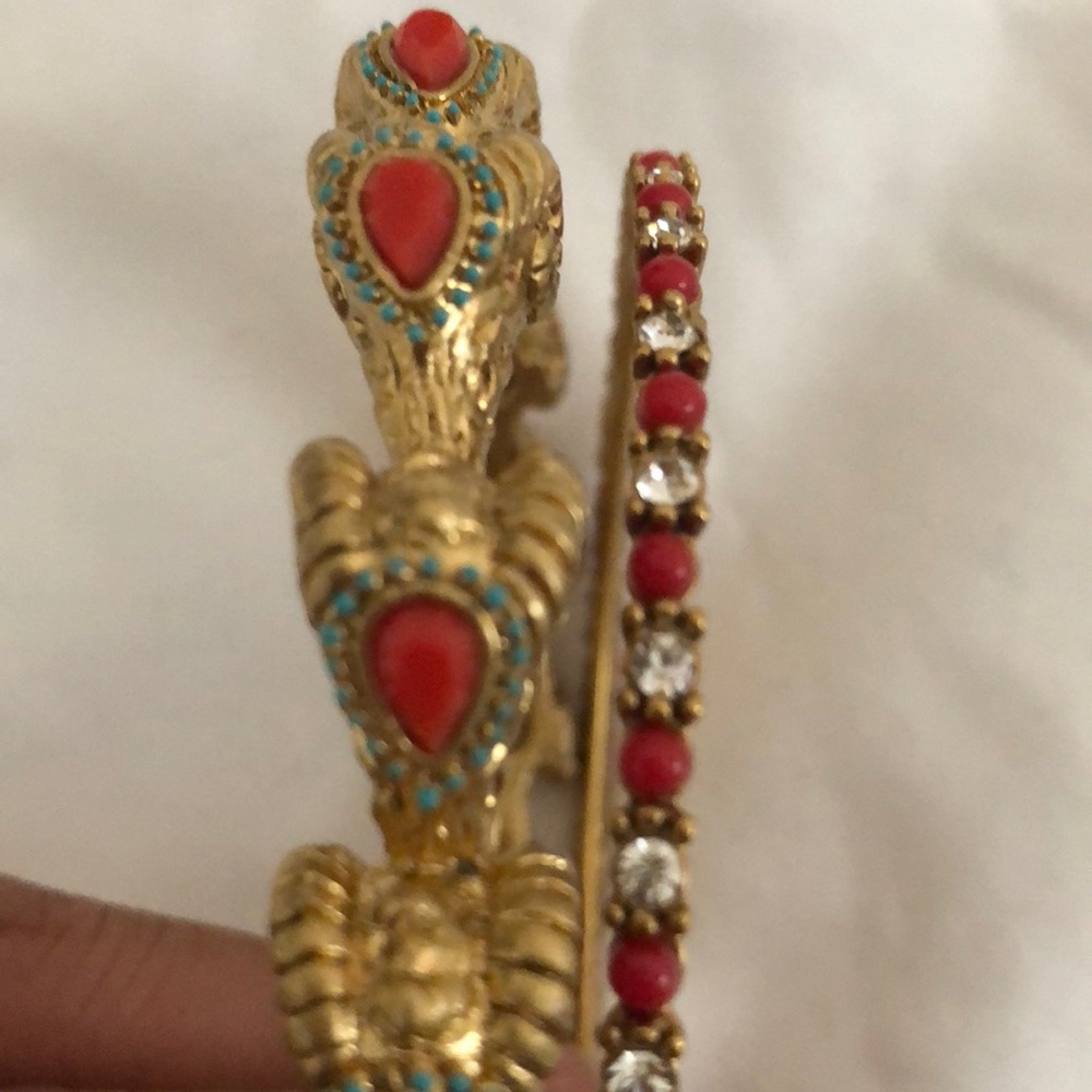 C.Wonder Bangle Set - Picture 3 of 3